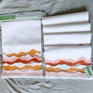 Boho Rustic White Pink And Terracotta Home Decor Table Runner & 4 Mats